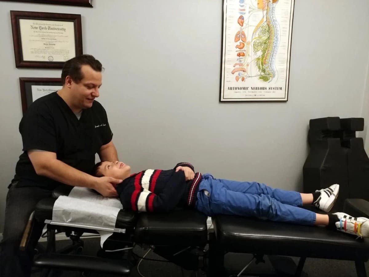 Cucci Chiropractic Celebrates 25 Years, Expands Intake Forms with Spanish-Language Option